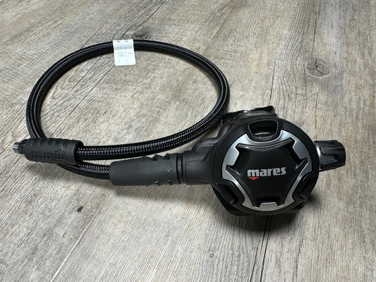 SECONDO STADIO MARES DUAL ADJ CON FRUSTA