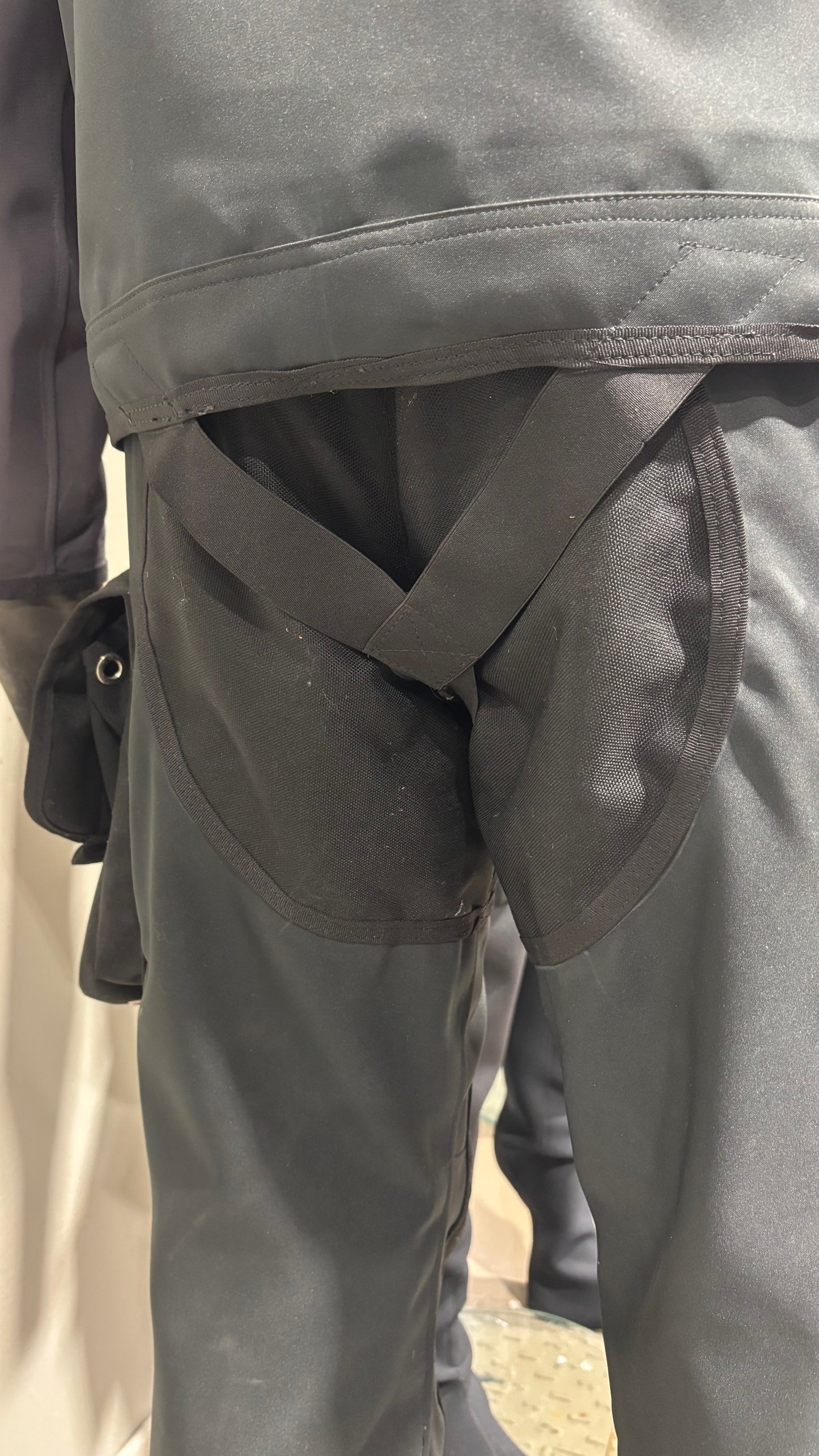 MUTA STAGNA "PARISI" AUTOVESTENTE IN TRILAMINATO P400