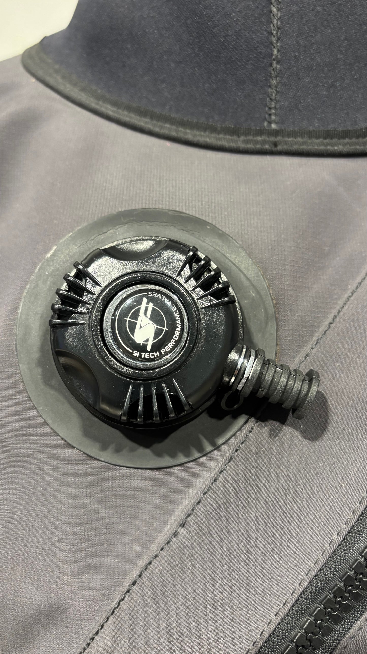 MUTA STAGNA "PARISI" AUTOVESTENTE IN TRILAMINATO P400